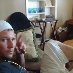 Meet your Posher, Isaac